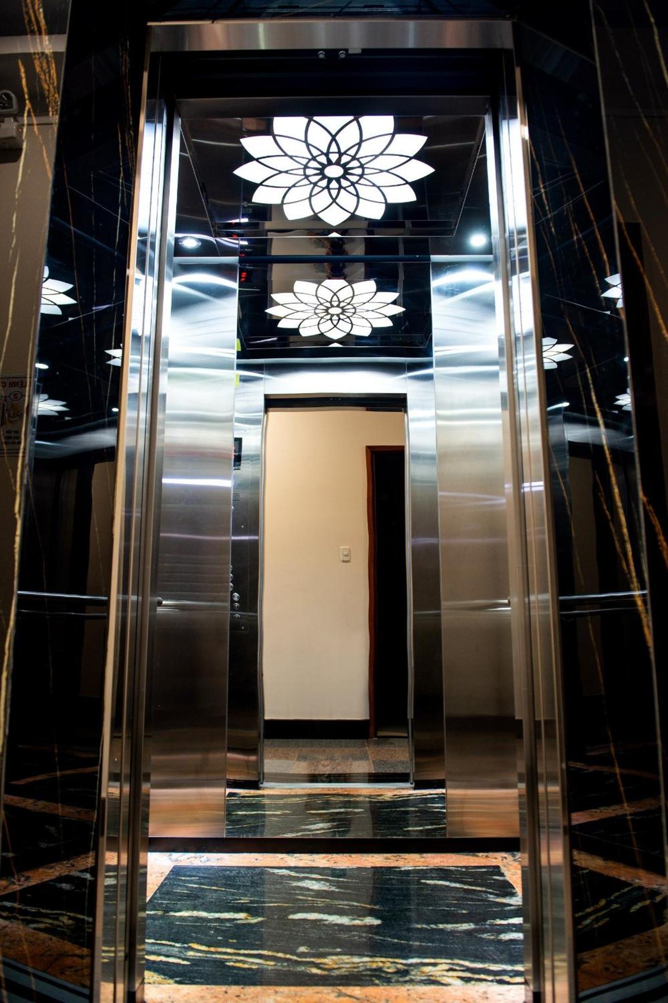 Minh Lam Hotel Pleiku Bagian luar foto